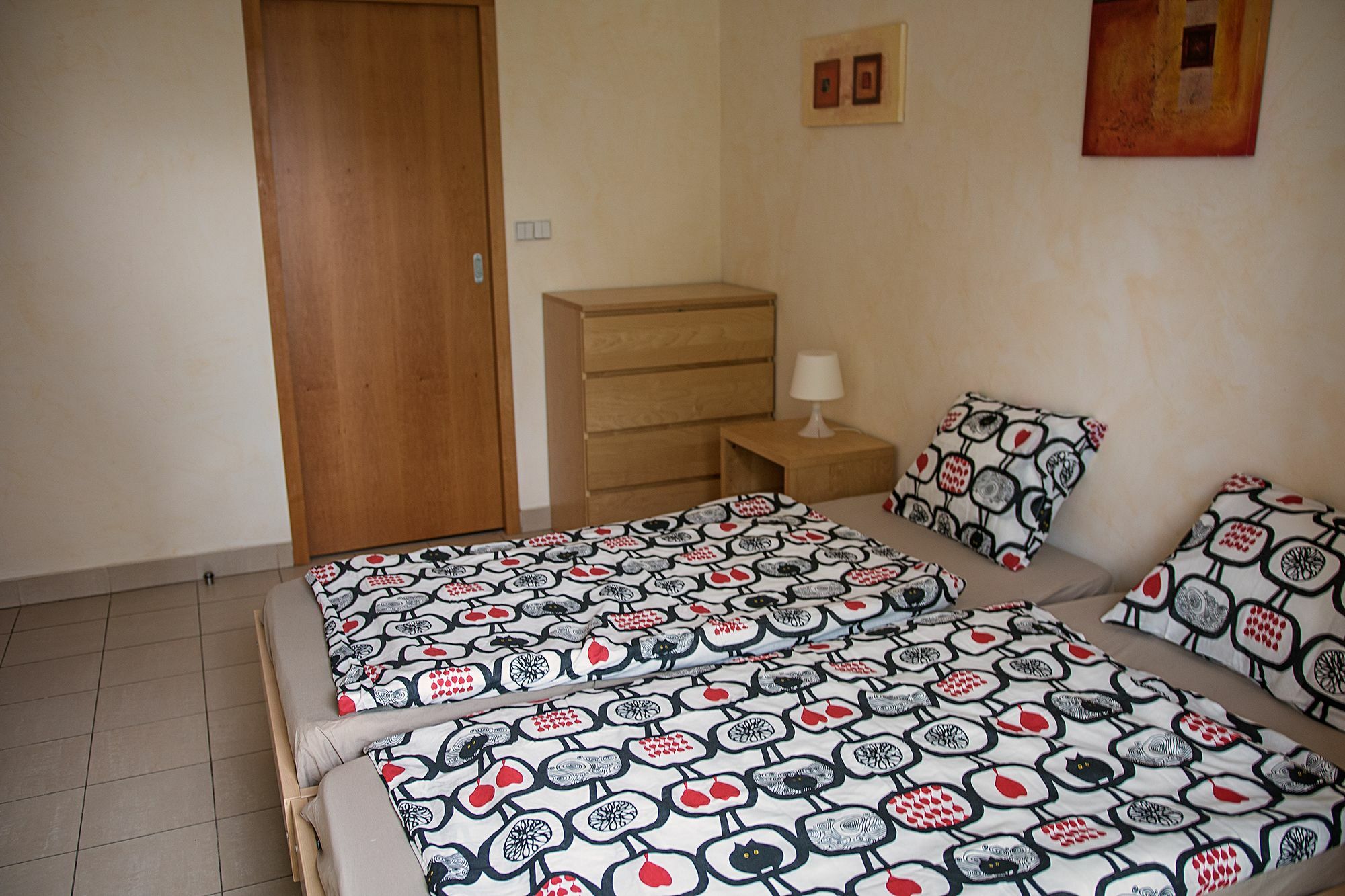 Modern And Cozy Close To Center Apartment Prag