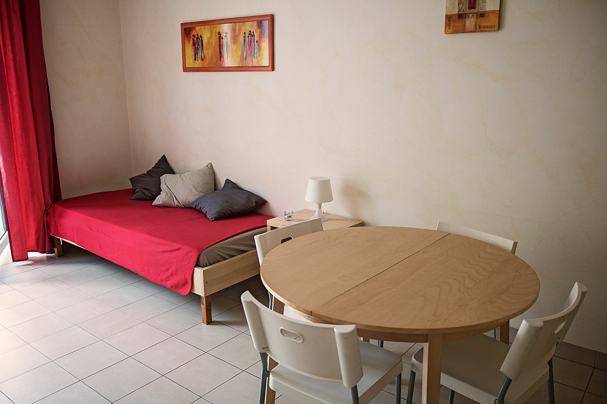 Modern And Cozy Close To Center Appartamento Praga